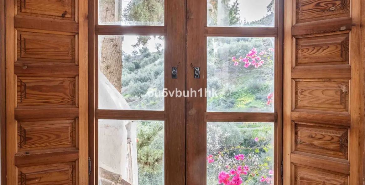 Sale of townhouse in Vinuela 11