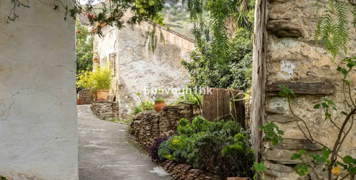 Sale of townhouse in Vinuela 30