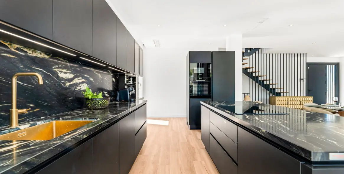 Venta de villa independiente en San Pedro de Alcántara 3