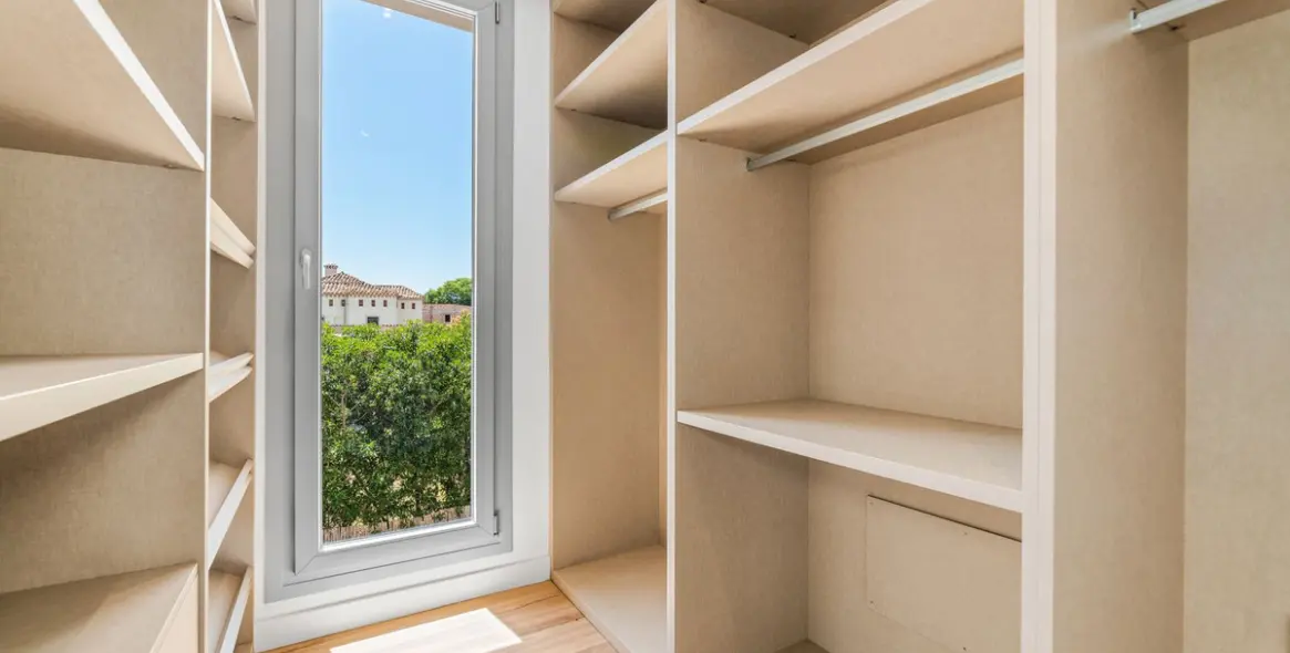 Venta de villa independiente en San Pedro de Alcántara 13