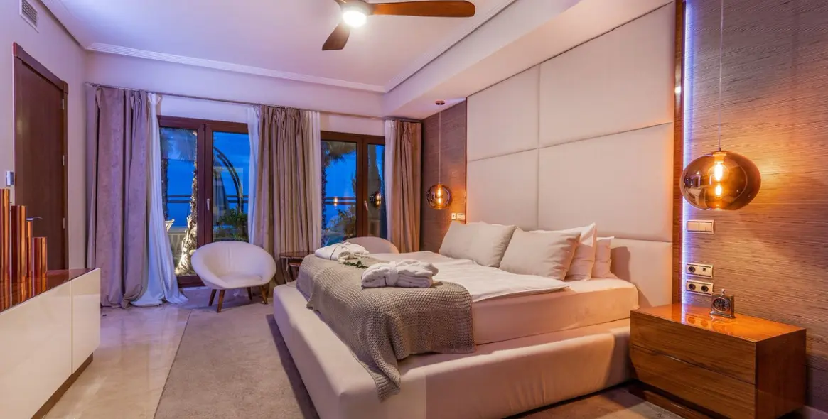 Продажа  отдельно стоящей виллы в Benahavís 14