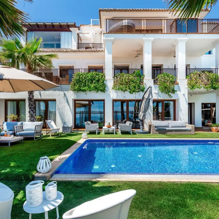 Venta de villa independiente en Benahavís