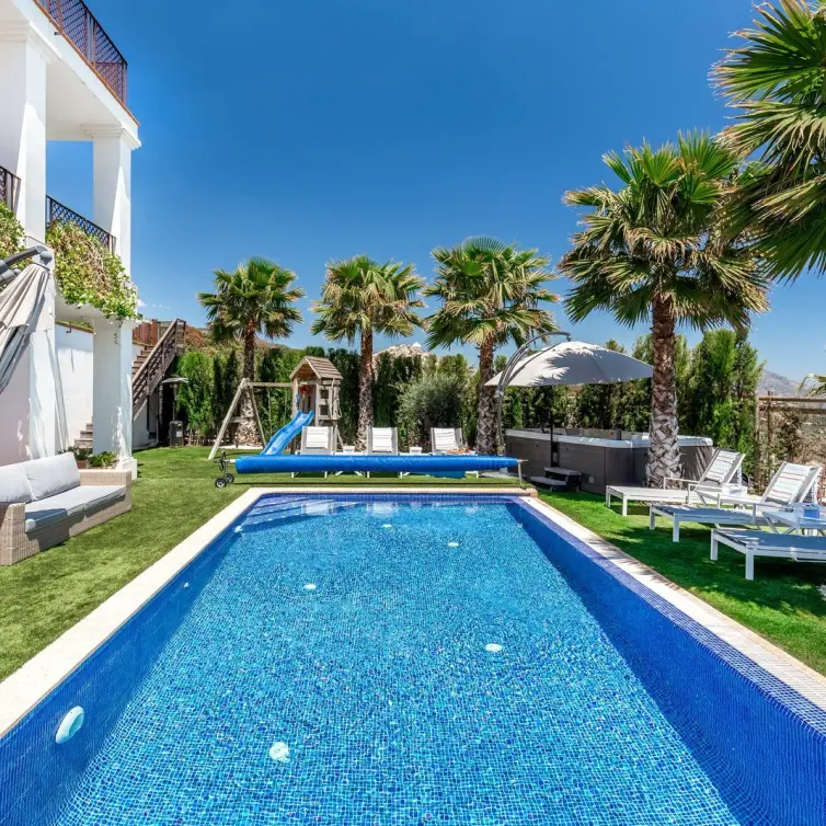Venta de villa independiente en Benahavís