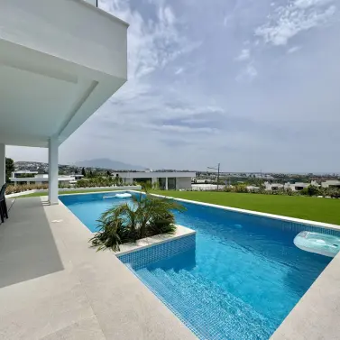 Venta de villa independiente en Cancelada