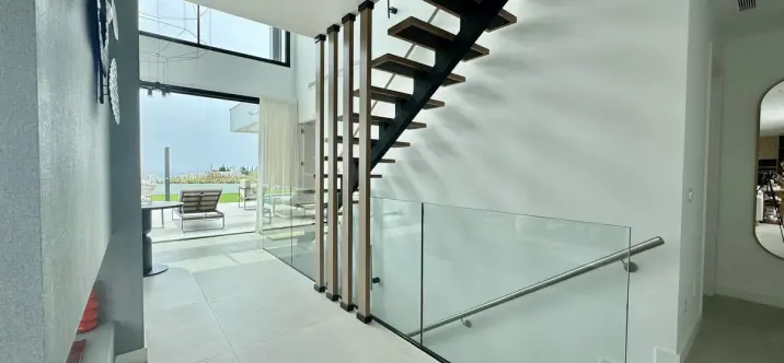 Venta de villa independiente en Cancelada 2