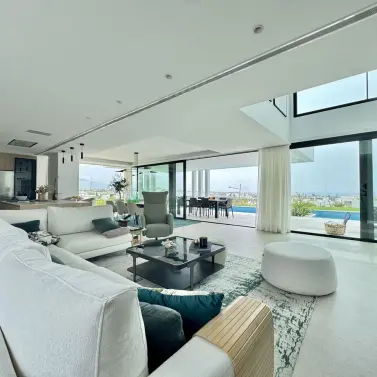 Venta de villa independiente en Cancelada