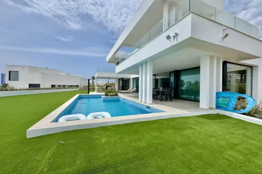 Image 11 thumb