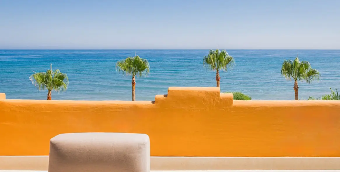 Sale of middle floor apartment in Estepona (district Estepona) 9