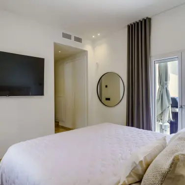 Sale of detached villa in Nueva Andalucía