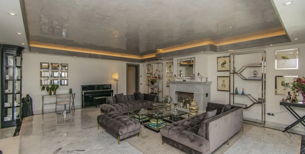 Продажа апартаментов на среднем этаже в Sierra Blanca 20