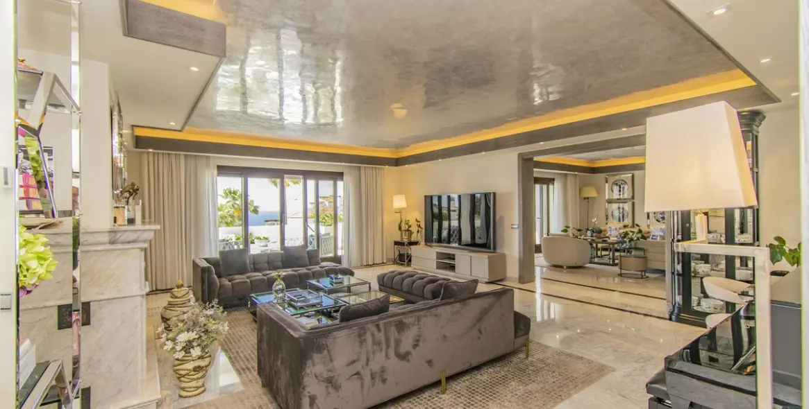 Продажа апартаментов на среднем этаже в Sierra Blanca 21