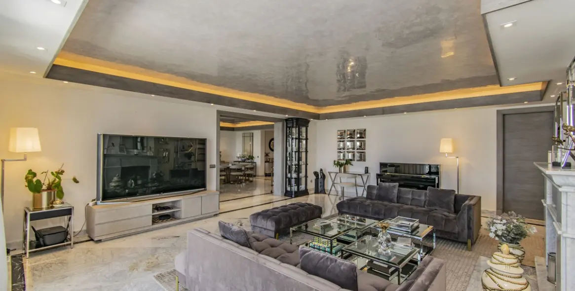 Продажа апартаментов на среднем этаже в Sierra Blanca 22