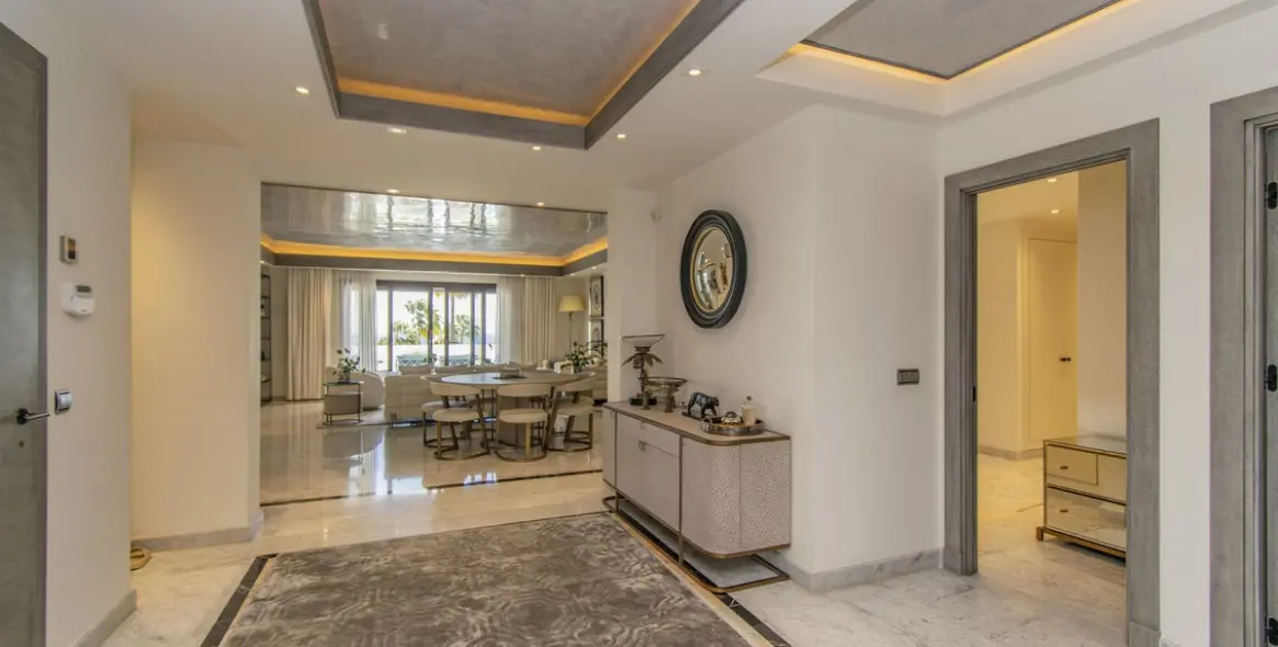 Продажа апартаментов на среднем этаже в Sierra Blanca 23