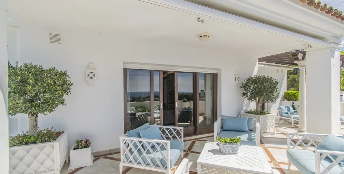 Продажа апартаментов на среднем этаже в Sierra Blanca 32