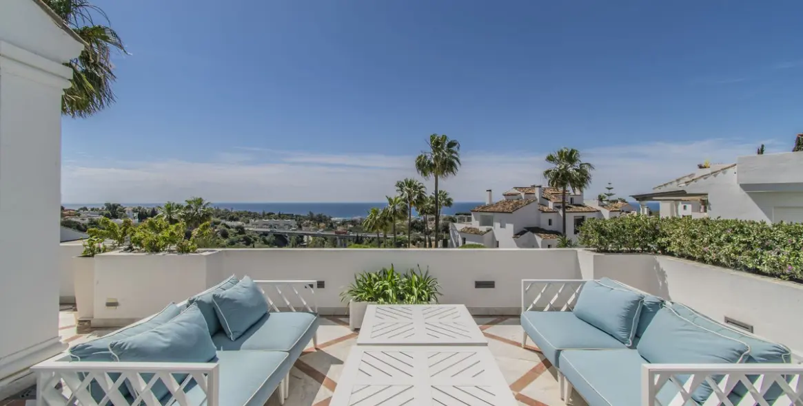 Продажа апартаментов на среднем этаже в Sierra Blanca 36