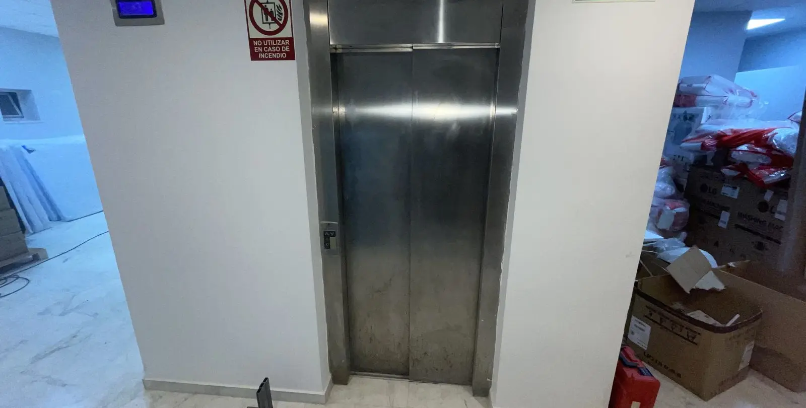 Sale of hotel in Cancelada 11