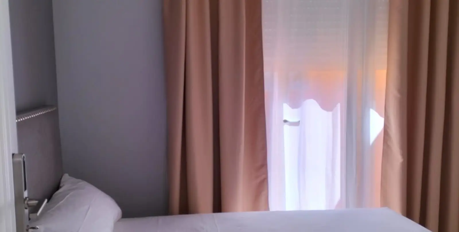 Sale of hotel in Cancelada 21