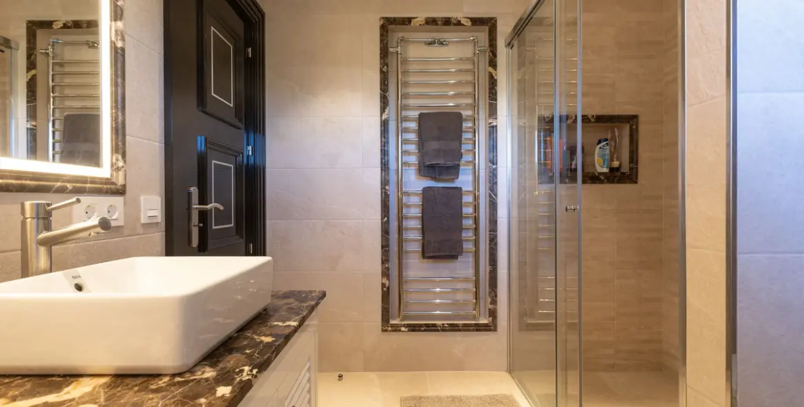 Продажа  отдельно стоящей виллы в Elviria 38