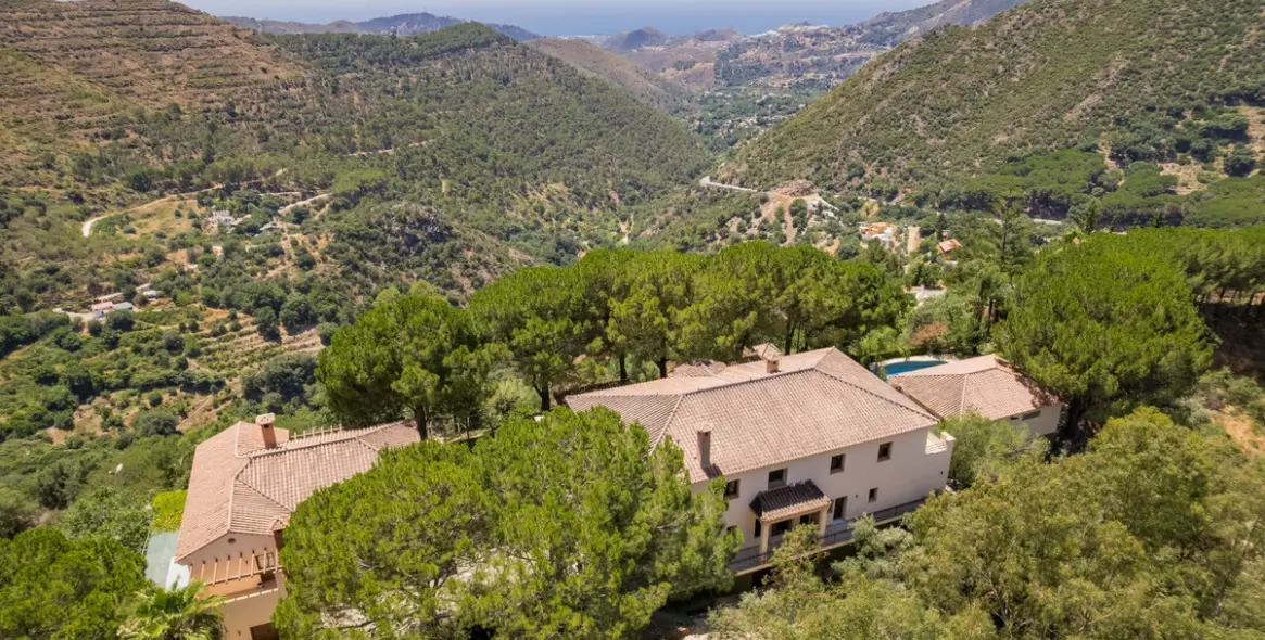 Sale of detached villa in Ojén 7