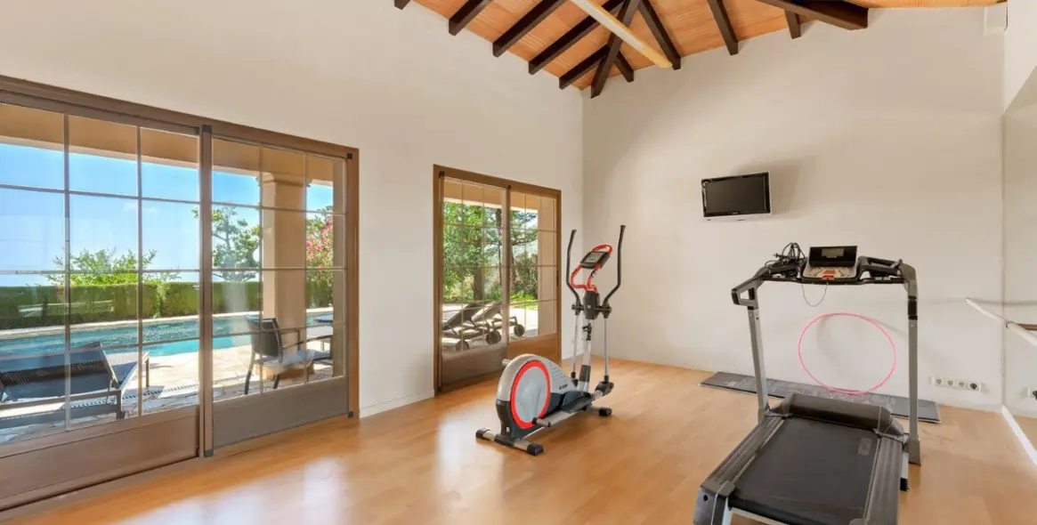 Sale of detached villa in Ojén 30