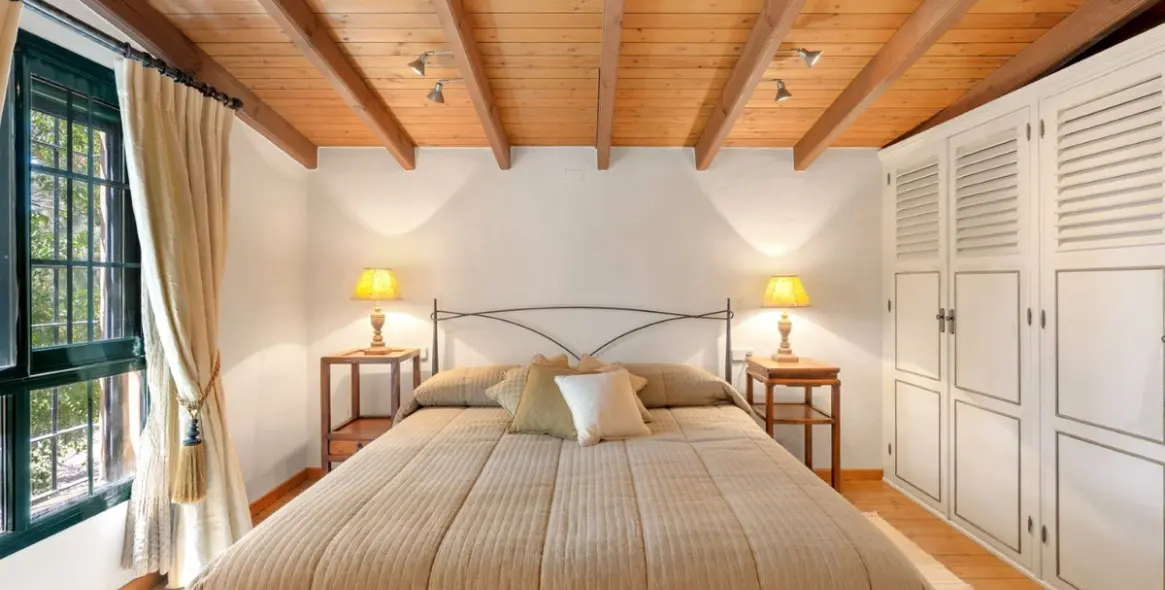 Sale of detached villa in Ojén 39