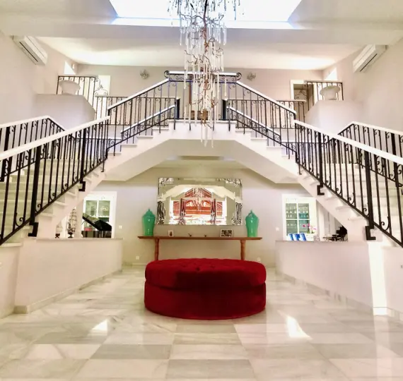 Long-term rent of detached villa in El Paraiso