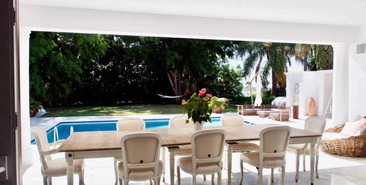 Long-term rent of detached villa in El Paraiso 12