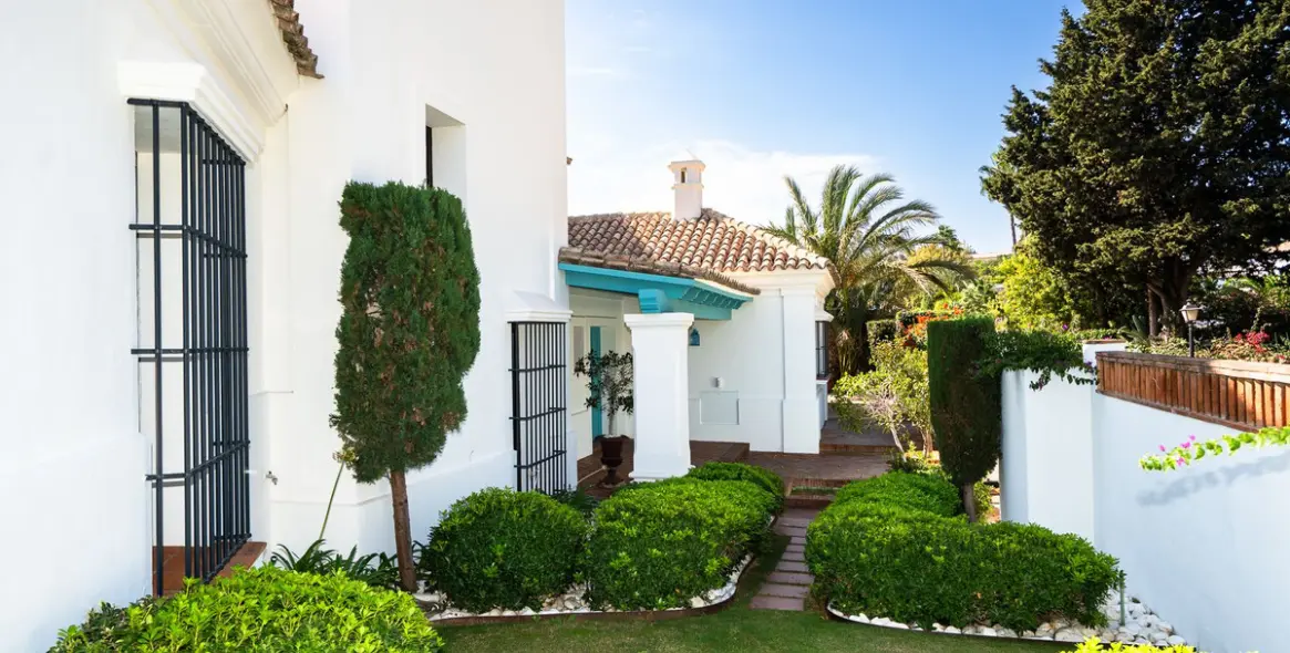 Venta de villa independiente en Guadalmina Baja 4