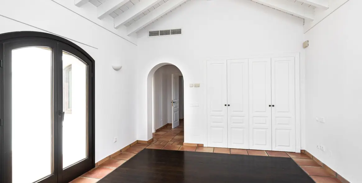 Venta de villa independiente en Guadalmina Baja 29