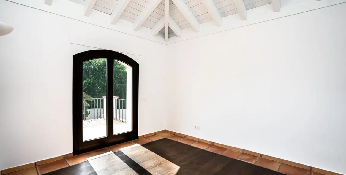 Venta de villa independiente en Guadalmina Baja 30