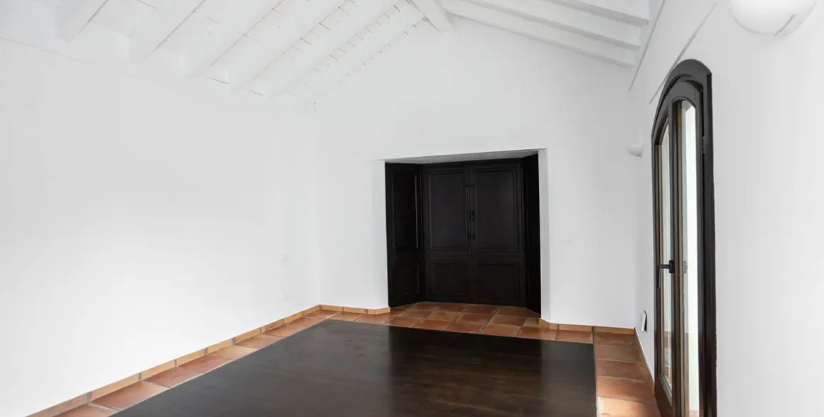 Venta de villa independiente en Guadalmina Baja 34