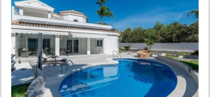 Detached villa R4964827 0