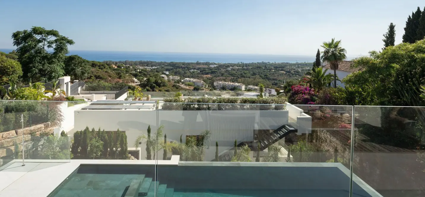 Venta de villa independiente en Elviria 1