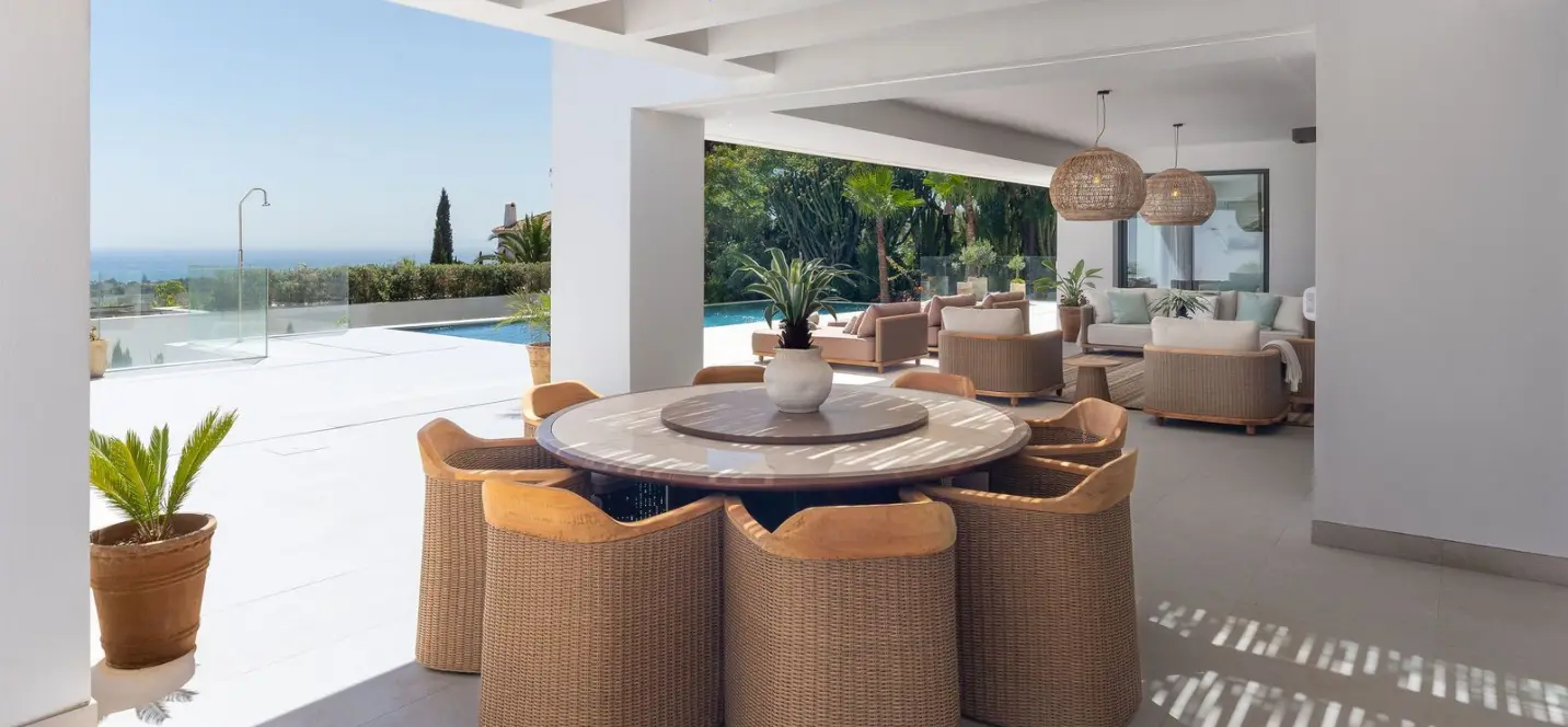 Venta de villa independiente en Elviria 3