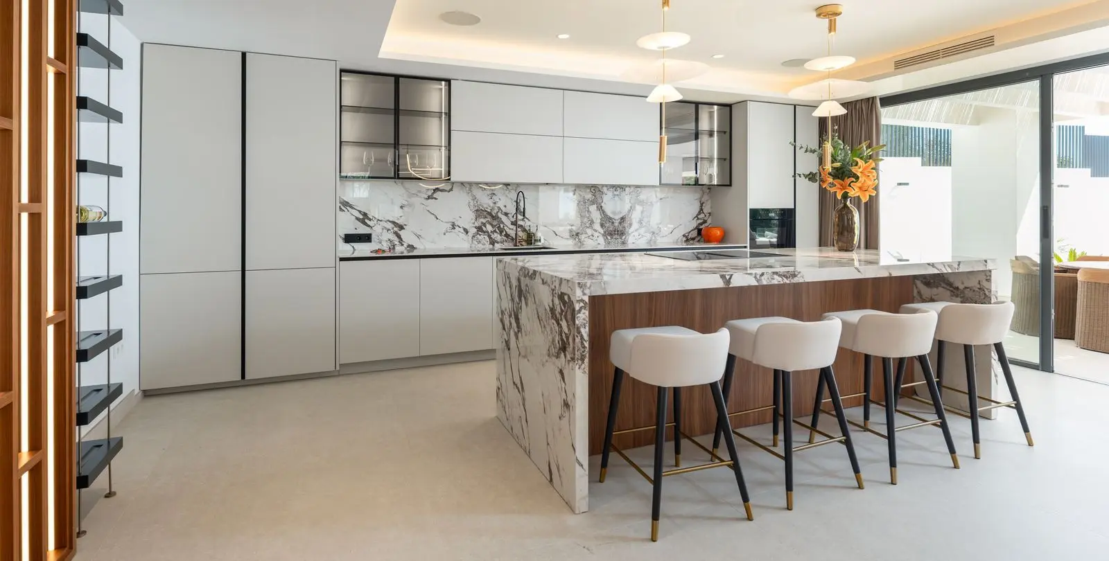 Venta de villa independiente en Elviria 10