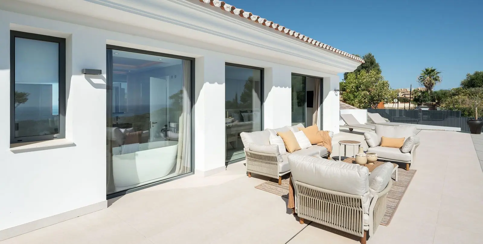 Venta de villa independiente en Elviria 12