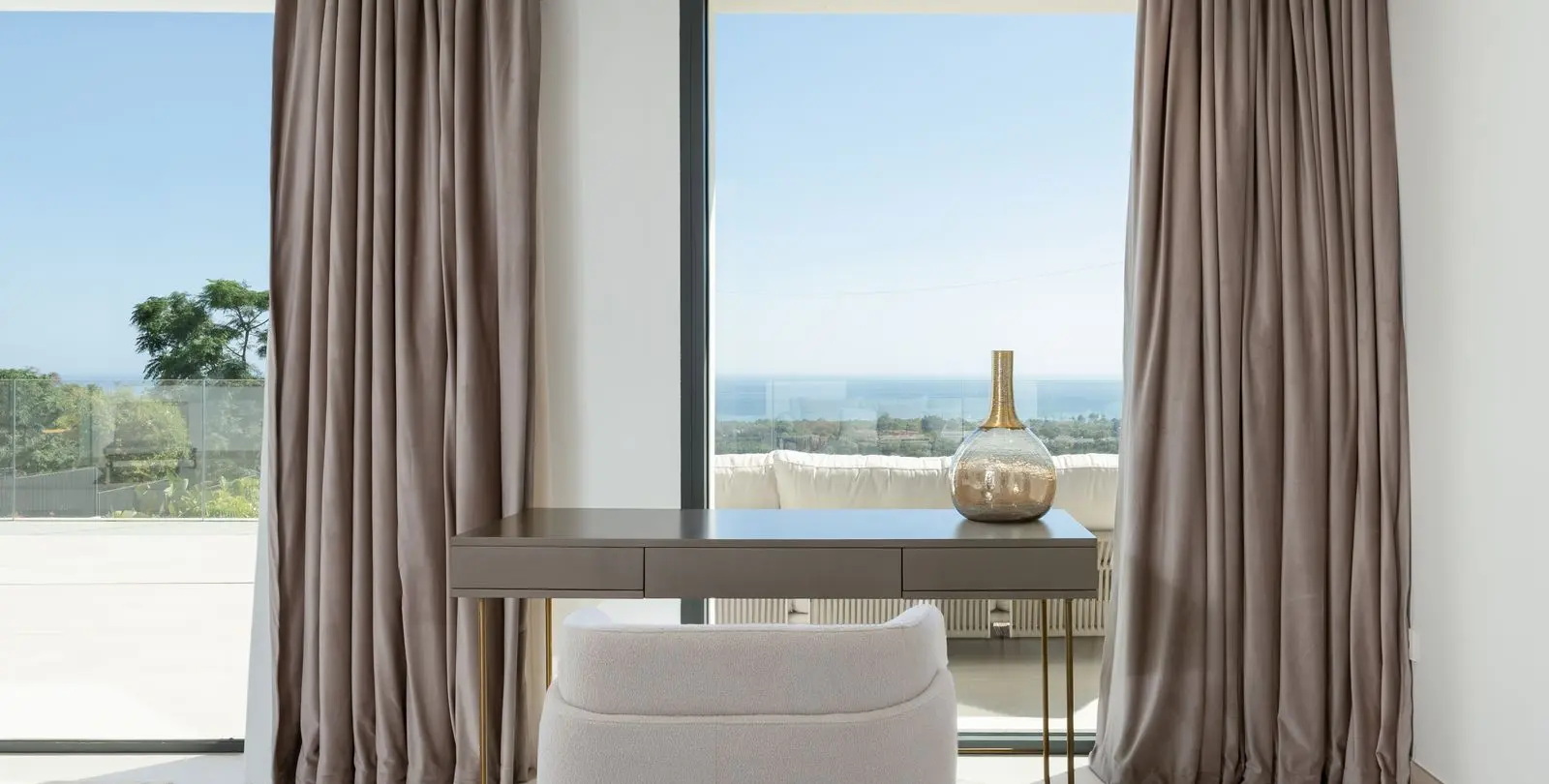 Venta de villa independiente en Elviria 16