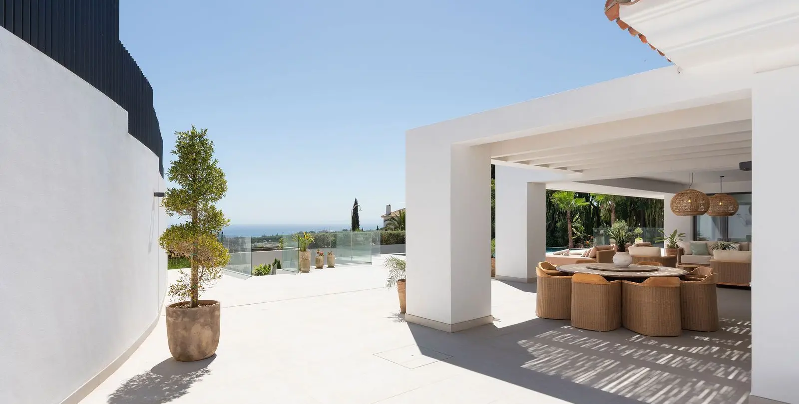 Venta de villa independiente en Elviria 35