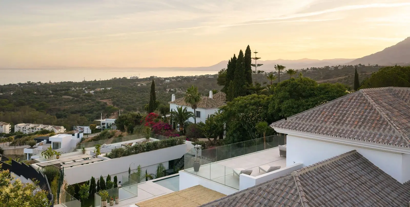 Venta de villa independiente en Elviria 42