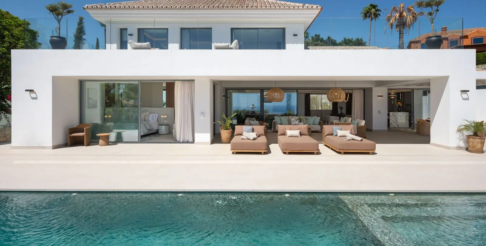 Venta de villa independiente en Elviria 45