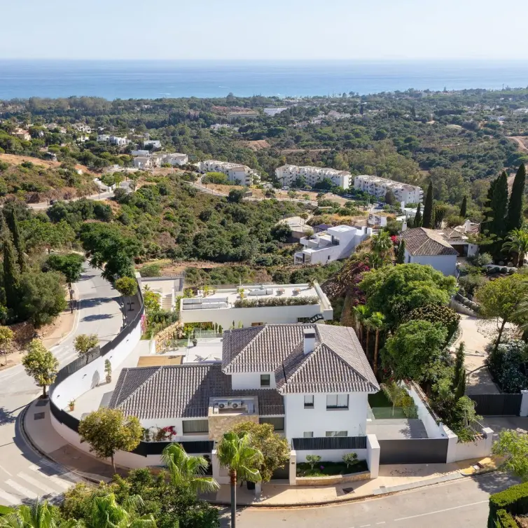 Venta de villa independiente en Elviria