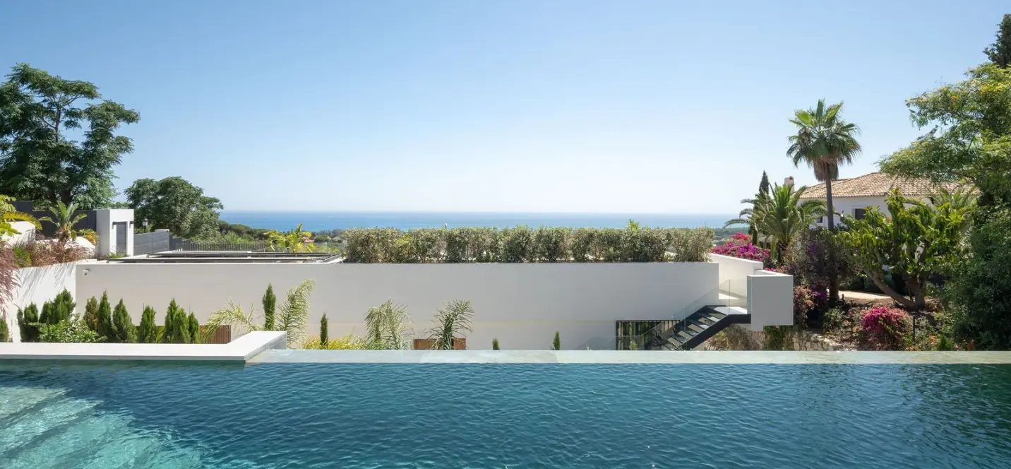 Venta de villa independiente en Elviria 2