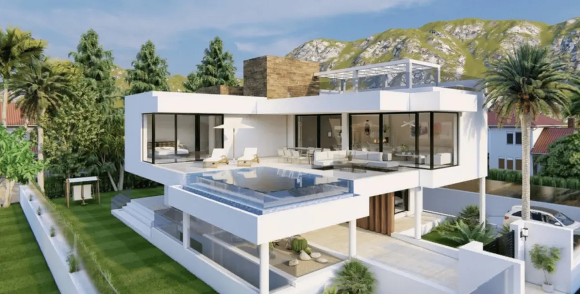 Sale of detached villa in Marbella 1
