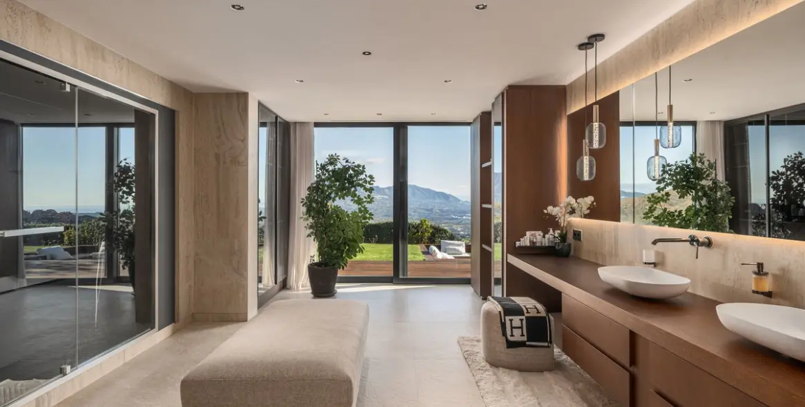 Продажа  отдельно стоящей виллы в La Mairena 18