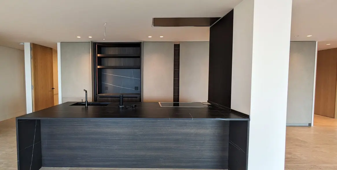 Sale of middle floor apartment in Estepona (district Estepona) 10