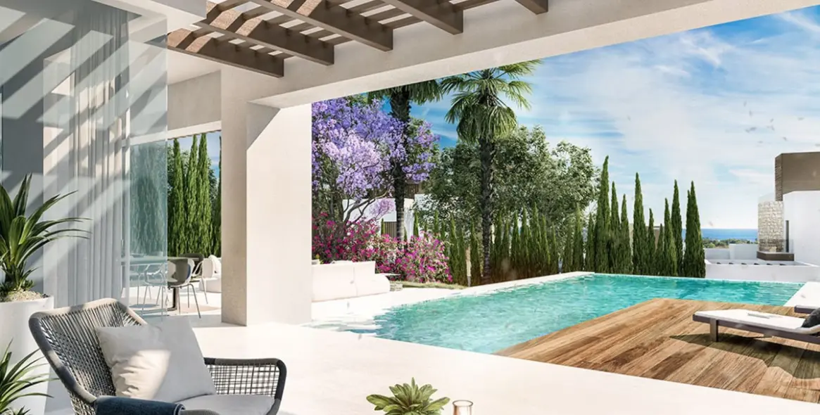 Sale of detached villa in The Golden Mile 3