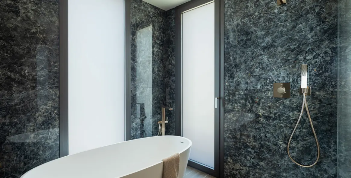 Venta de villa independiente en Los Flamingos 17