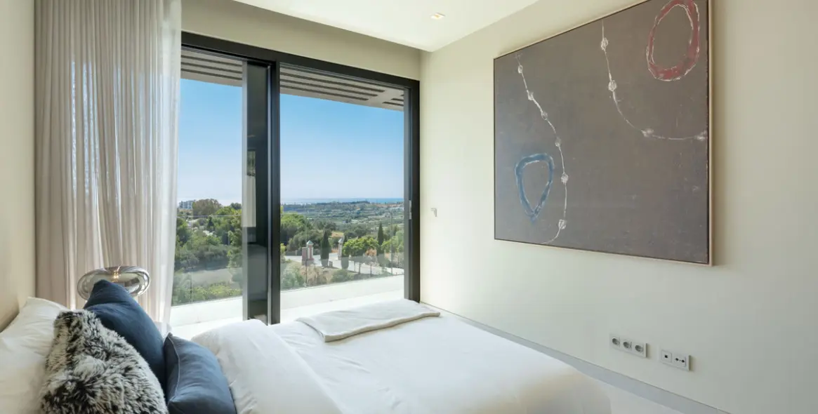 Sale of detached villa in Los Flamingos 22