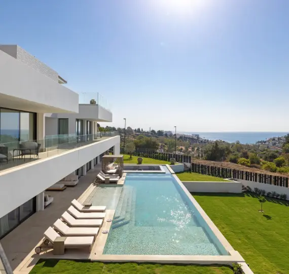 Detached villa R5130820