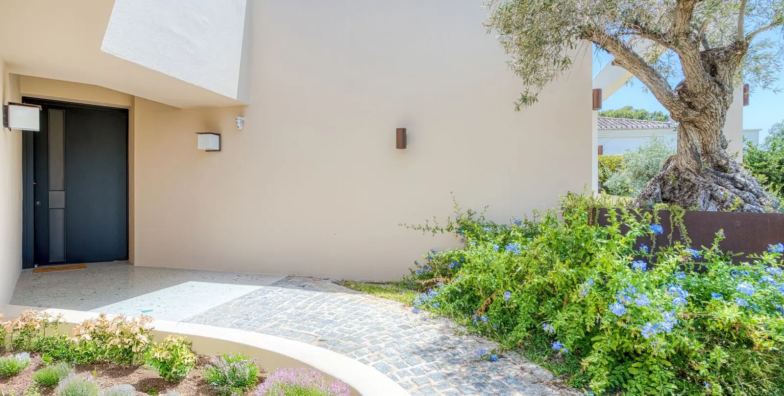 Venta de villa independiente en Elviria 26